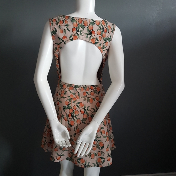 🍊Fruit Print Back Cutout Dress🍊 - Picture 8 of 10